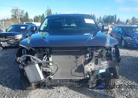 2024 Toyota Tundra Sr5 4Wd z USA, uszkodzony, nr VIN 5TFLA5DB8RX176527